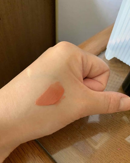 トーン ペタル エッセンス カラー バター/to/one/リップグロスを使ったクチコミ(2枚目)