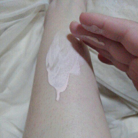NURUsto 脚用CCクリーム/ペリカン石鹸/CCクリームを使ったクチコミ(5枚目)