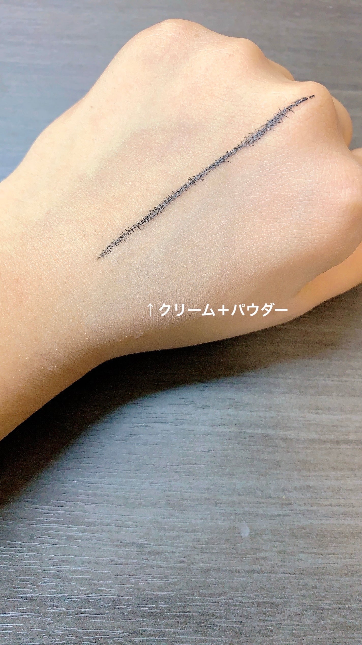 すっぴん ホワイトニングパウダーA/クラブ/プレストパウダーを使ったクチコミ(3枚目)