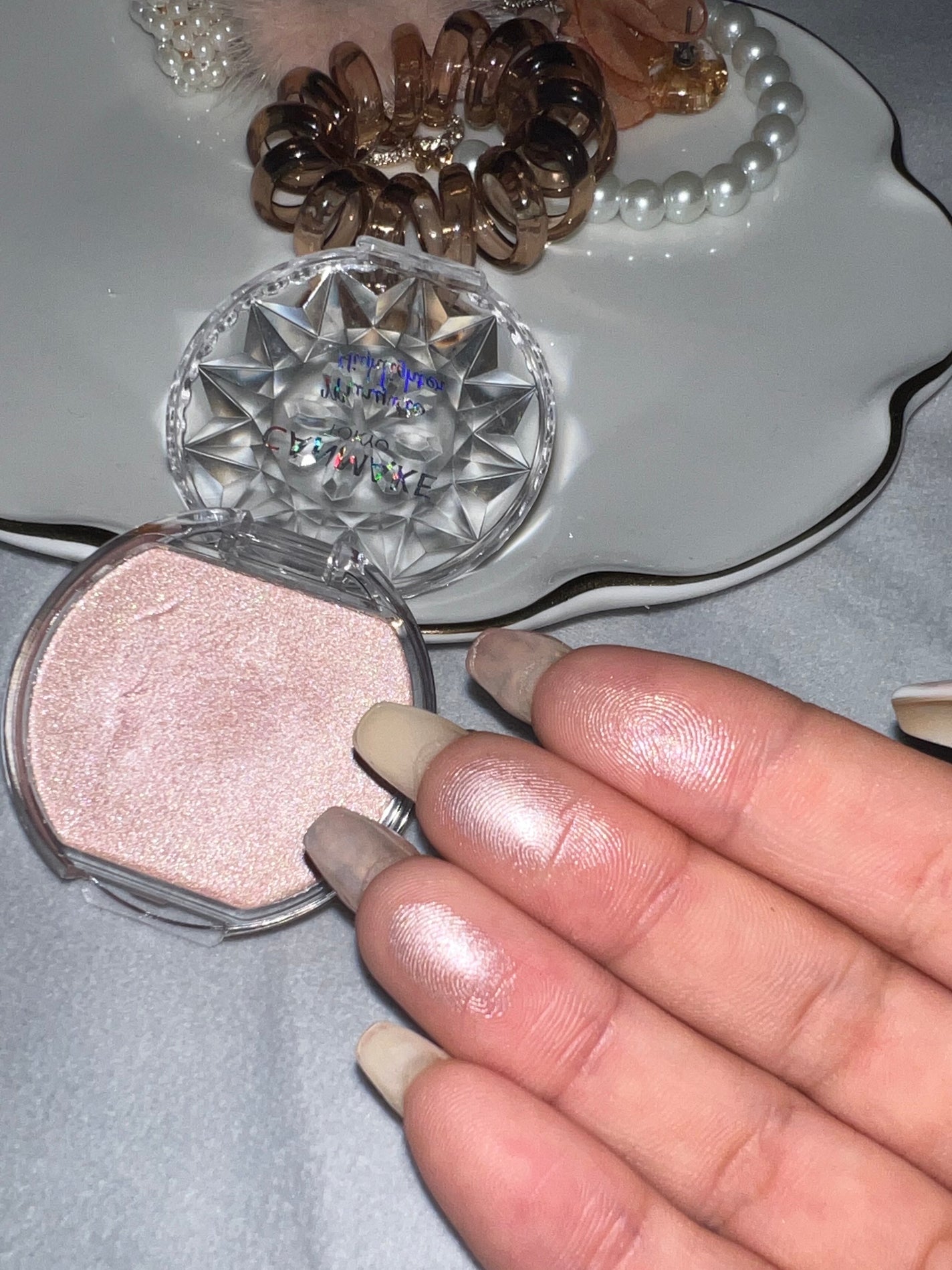 むにゅっとハイライター/キャンメイク/クリームハイライトを使ったクチコミ(2枚目)