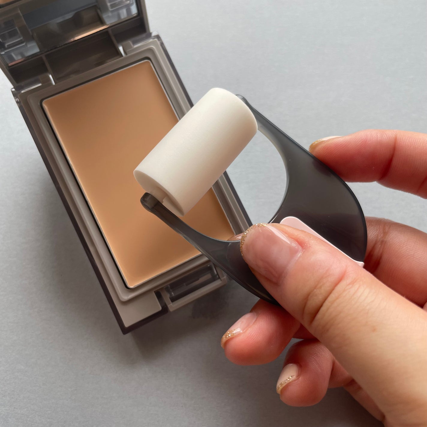 プリマヴィスタ デイトリートメントバーム 〈ローラータイプ〉/プリマヴィスタ/その他ファンデーションを使ったクチコミ(1枚目)