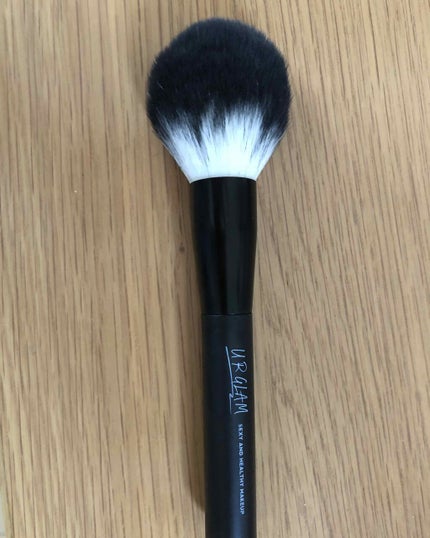 UR GLAM POWDER BRUSH/U R GLAM/メイクブラシを使ったクチコミ(1枚目)