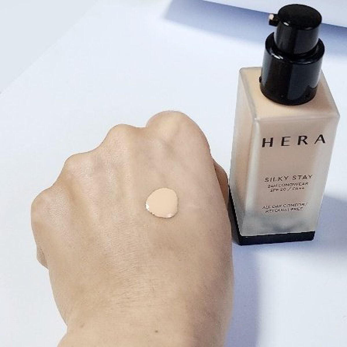 シルキーステイファンデーション/HERA/リキッドファンデーションを使ったクチコミ(2枚目)