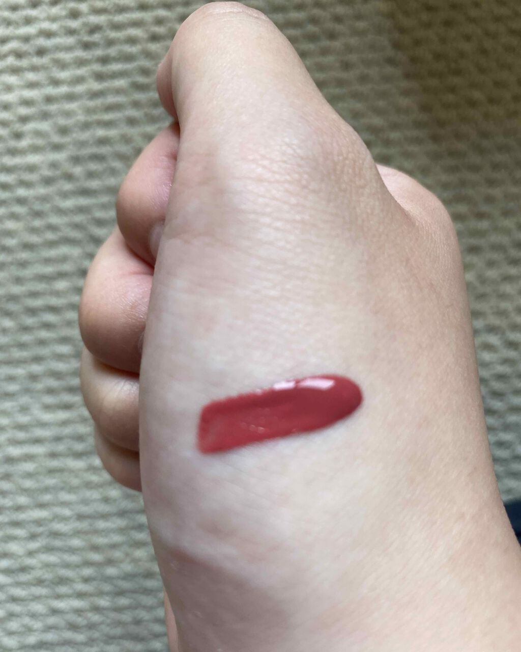 カラフルタトゥーティント PK002 プレイフルヒップスター/ETUDE/口紅を使ったクチコミ（2枚目）