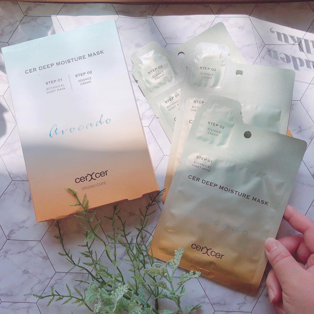 ディープモイスチャー マスク　(ケアクリーム付き)/cerXcer/シートマスク・パックを使ったクチコミ（2枚目）