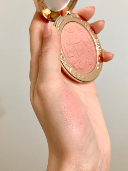 サーカスシリーズ グラデーションブラッシュ /FlowerKnows/パウダーチークを使ったクチコミ(7枚目)