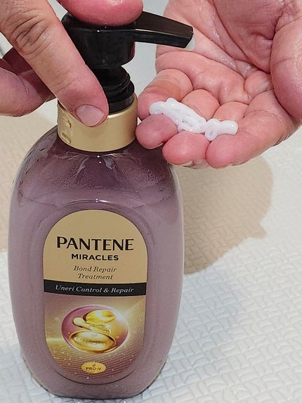 ミラクルズ うねりコントロール&リペア ボンドリペア シャンプー/トリートメント/パンテーン/市販シャンプーを使ったクチコミ(5枚目)