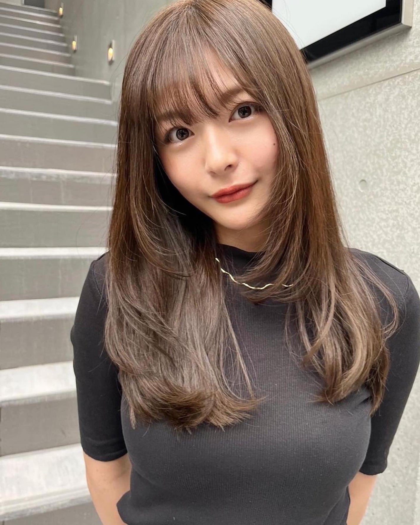 HARUNA on LIPS 「.風になびく素敵なレイヤーたっぷりカット✨✨✨✨..#レイヤー..」(3枚目)