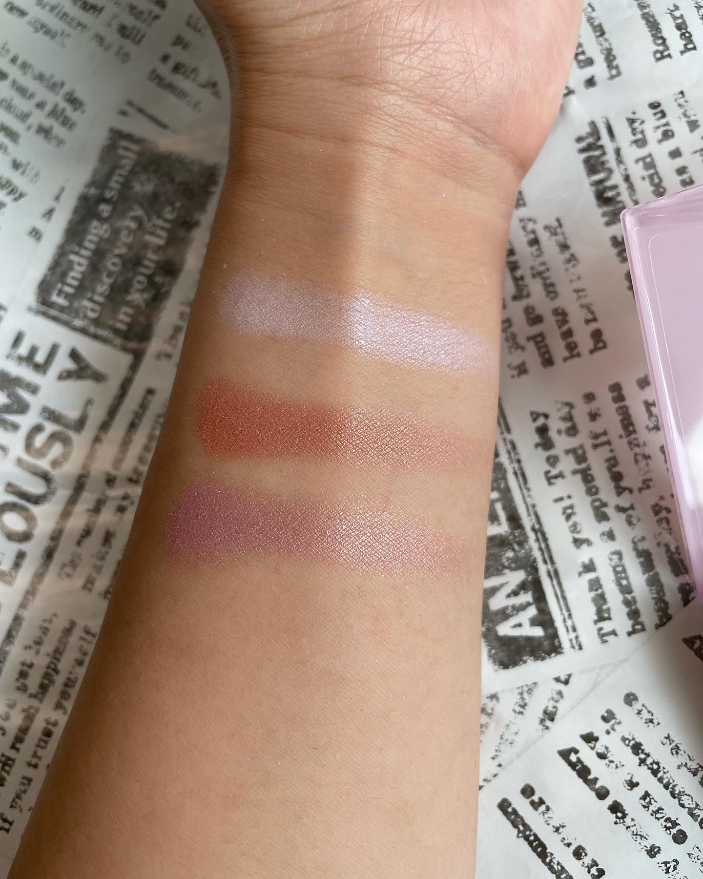 パウダーブラッシュ O-02 チョコレートカヌレ/DAISY DOLL by MARY QUANT/パウダーチークを使ったクチコミ（3枚目）