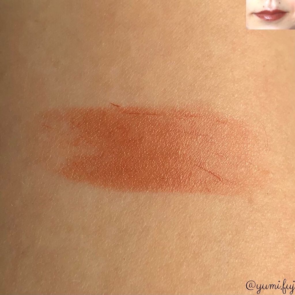 プランプメロウリップス サテン/LUNASOL/口紅を使ったクチコミ(4枚目)