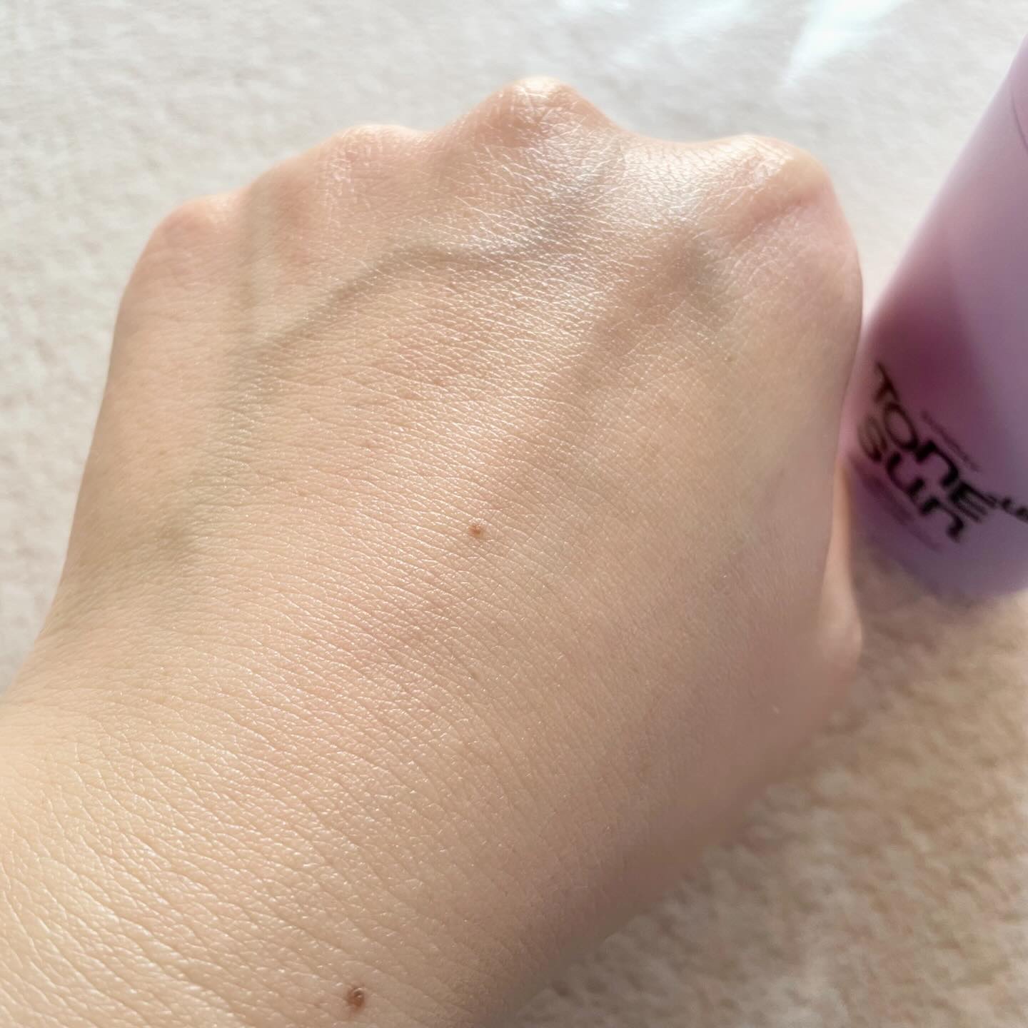 サンデートーンアップサンセラム/EDIT.B/美容液を使ったクチコミ（3枚目）