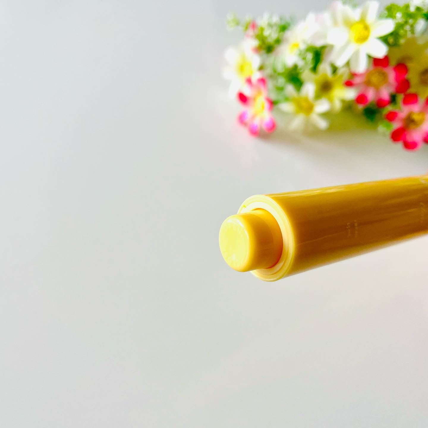 V9ビタミンアンプルロールオンアイクリームクリア/JMsolution/アイケア・アイクリームを使ったクチコミ（3枚目）