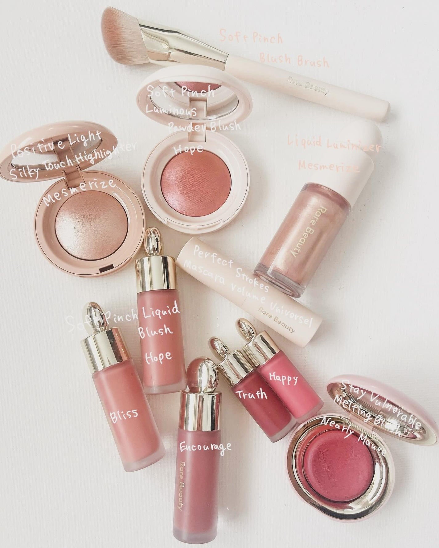 Rare Beautyのベースメイク Soft Pinch Liquid Blush他、2商品 Rare Beautyのベースメイク Soft Pinch Liquid Blush他、2商品