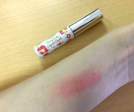 ジューシーレディリキッドチーク/キャンメイク/リキッドチークを使ったクチコミ(3枚目)