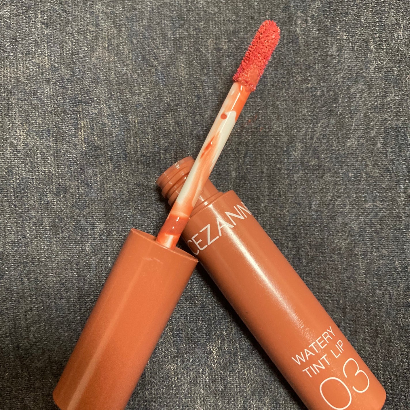 ウォータリーティントリップ/CEZANNE/リップティントを使ったクチコミ(2枚目)