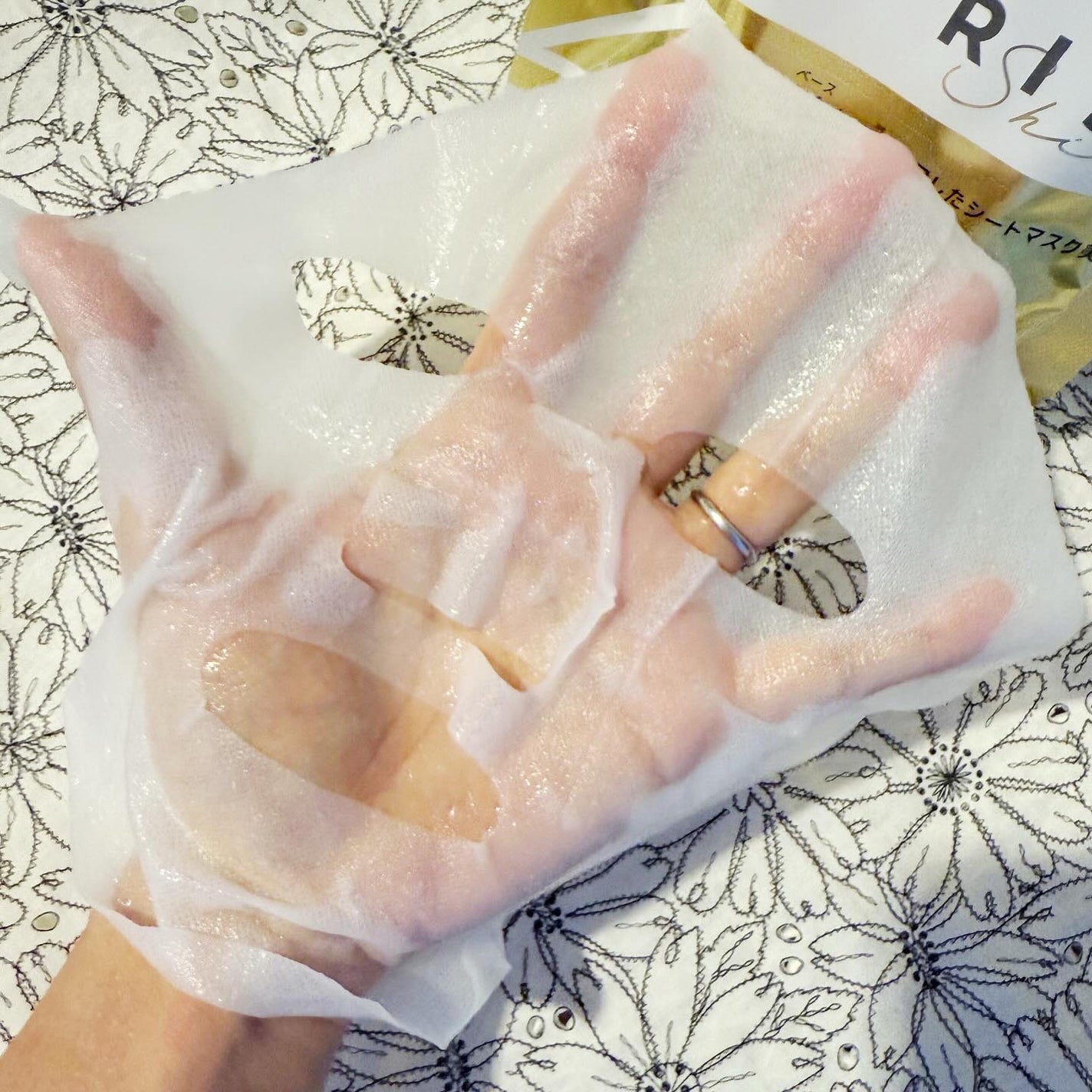 リズム べース デイリーケアマスク(シャイン)/RISM/シートマスク・パックを使ったクチコミ(2枚目)