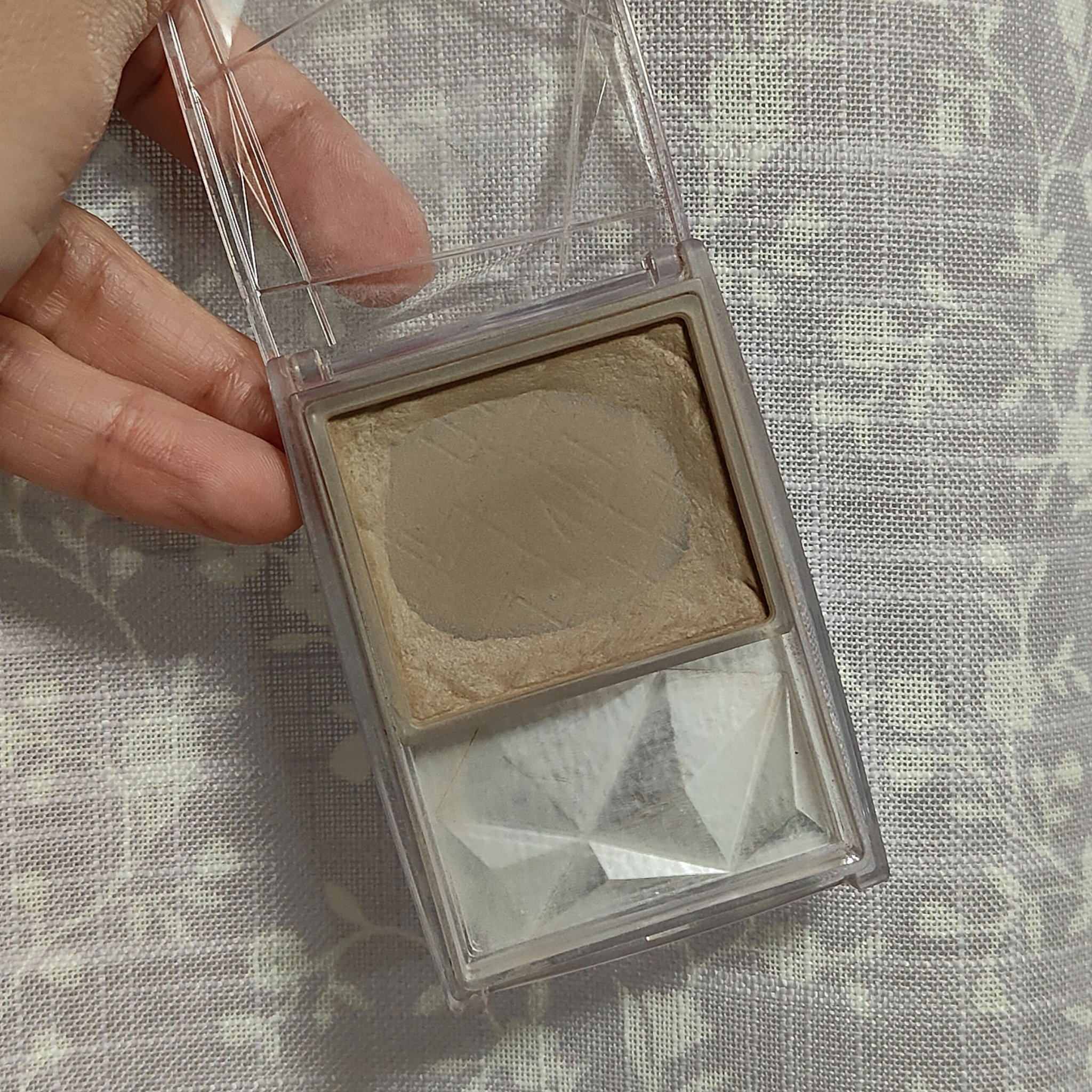 ナチュラルマットシェーディング/CEZANNE/シェーディングを使ったクチコミ（1枚目）