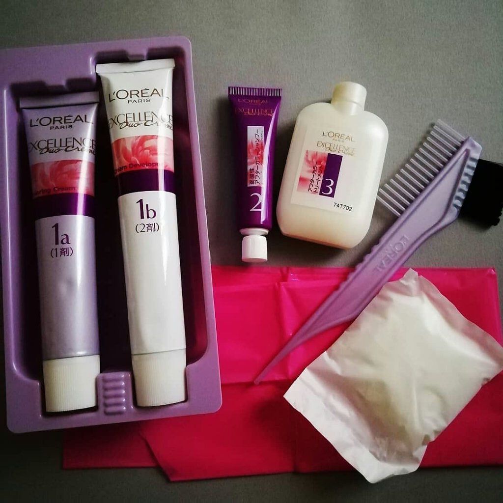 エクセランス R クリームタイプ /ロレアル パリ/ヘアカラーを使ったクチコミ（2枚目）