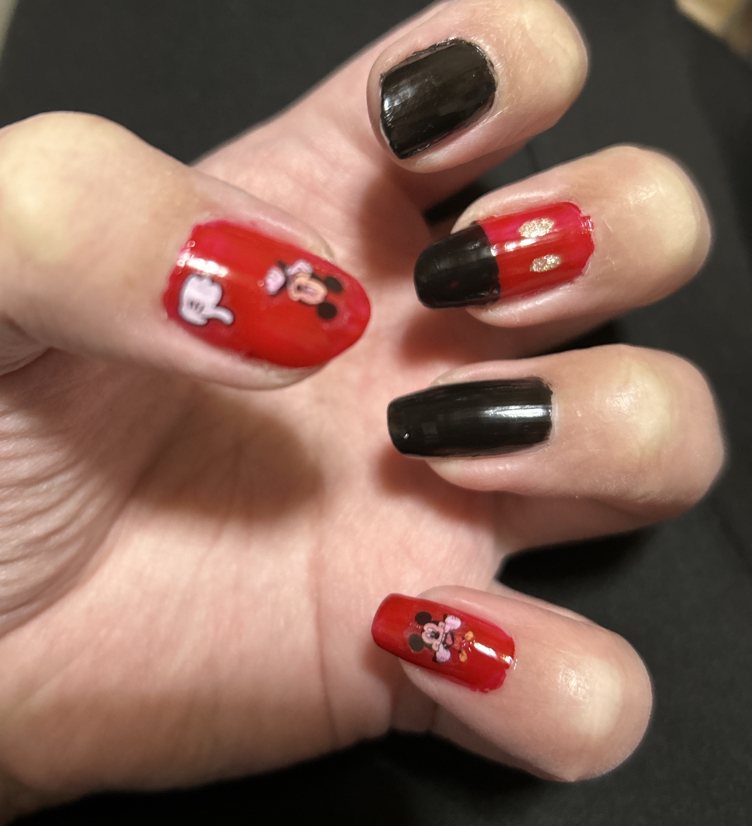 gene TOKYO ネイル ブラック/DAISO/マニキュアを使ったクチコミ（1枚目）