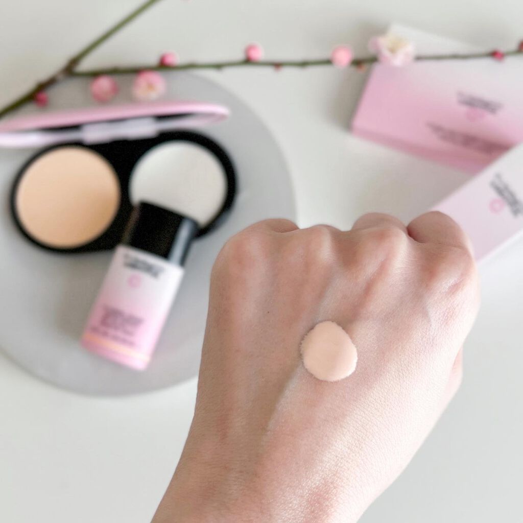 ライトフル Ｃ＋ティンティッド プライマーSPF45(PA++++)/M・A・C/化粧下地を使ったクチコミ（2枚目）