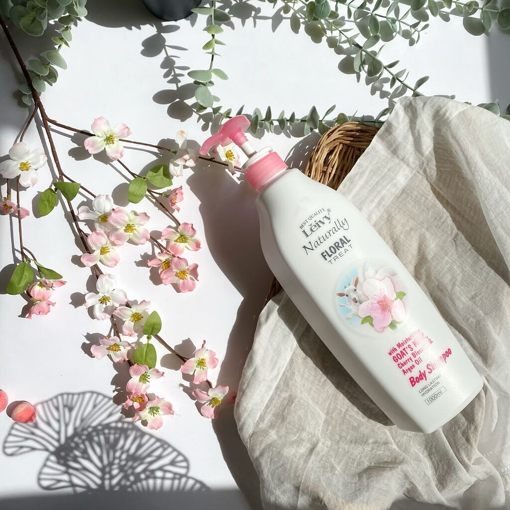 エミリー@フォロバ100 on LIPS 「・・\みずみずしい桜の花びらの香り/レイヴィーボディシャンプー..」(6枚目)