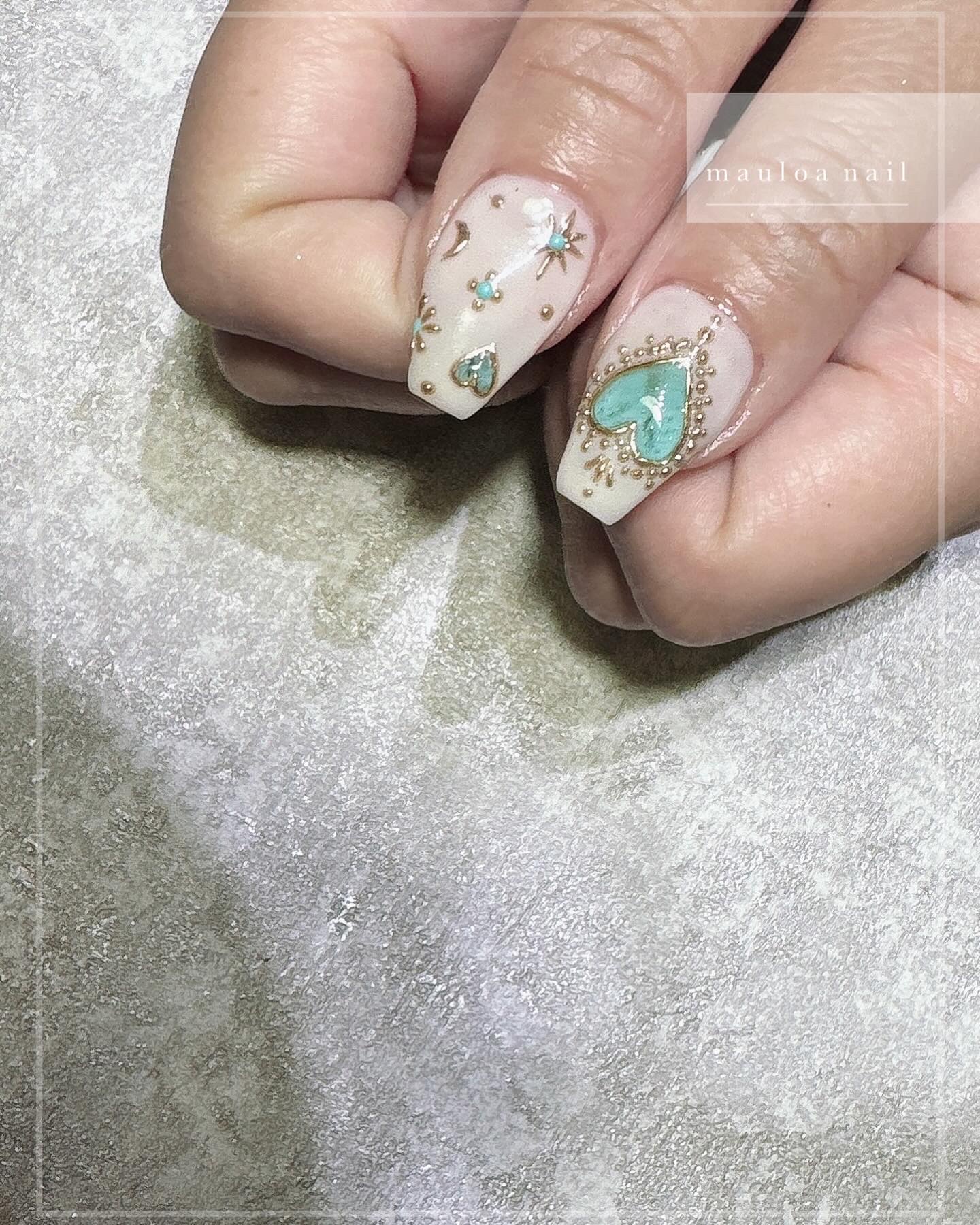 #お花ネイル,#ネイル,#アートネイル,#タイル柄ネイル,#マーブルネイル,#リングネイル,#タイルネイル,#マットネイル,#ミラーネイル,#手書きアートネイル,#ハートネイル,#パーツネイル,#ベージュネイル,#マーブルネイル,#夏ネイル,#天王寺ネイルのネイルデザイン