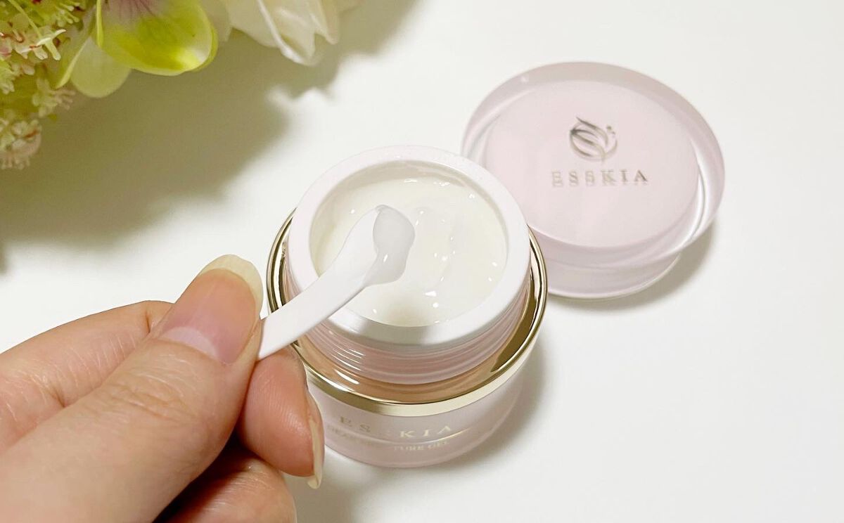 セルディアモイスチャーゲル/ESSKIA/美容液を使ったクチコミ(2枚目)