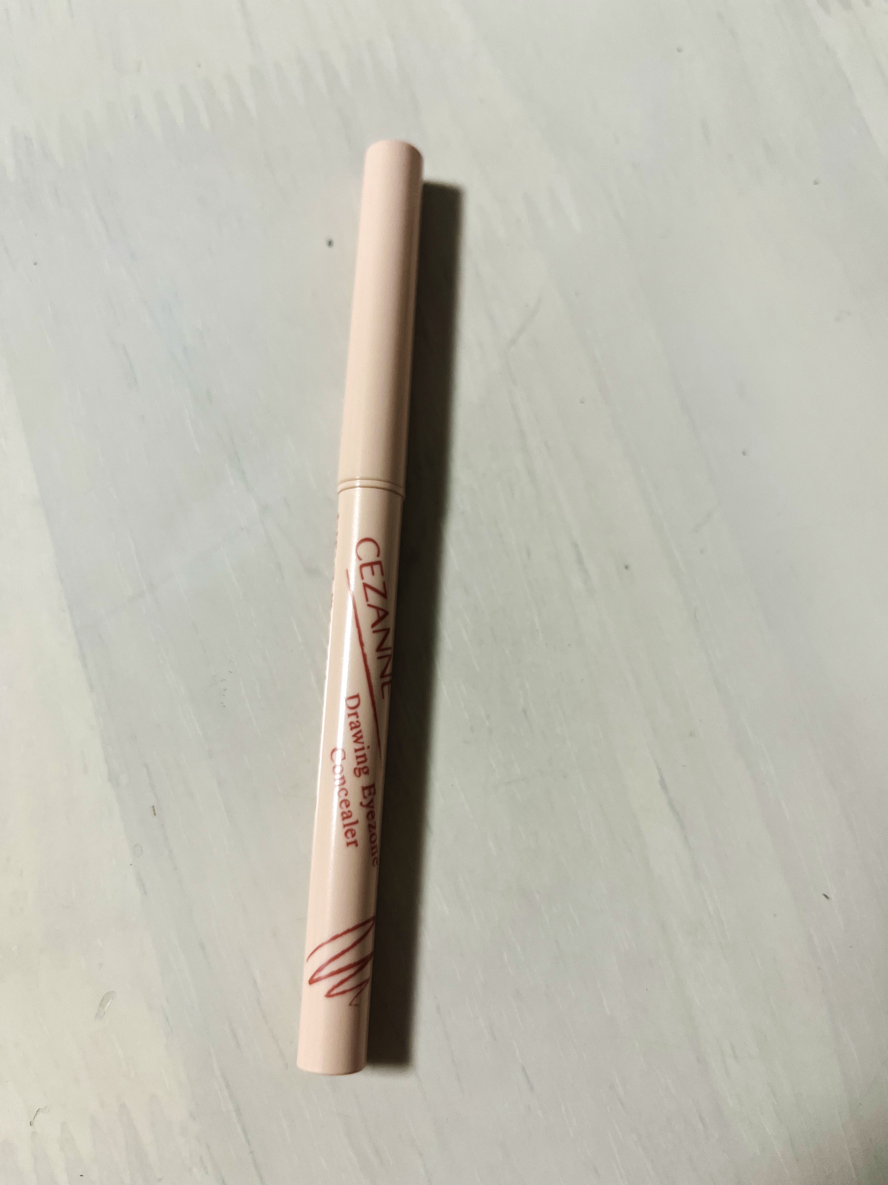 描くアイゾーンコンシーラー/CEZANNE/ペンシルコンシーラーを使ったクチコミ（2枚目）