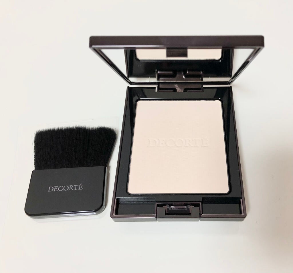 トランスルーセント セッティングパウダー/DECORTÉ/プレストパウダーを使ったクチコミ(1枚目)