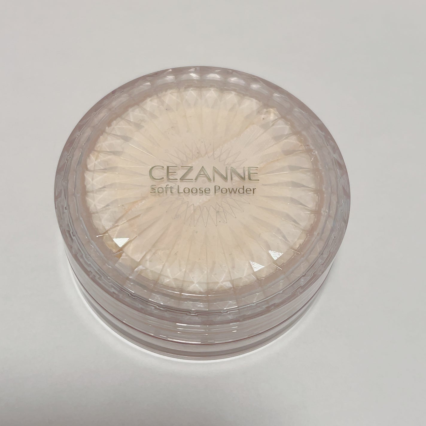 うるふわ仕上げパウダー/CEZANNE/ルースパウダーを使ったクチコミ(1枚目)