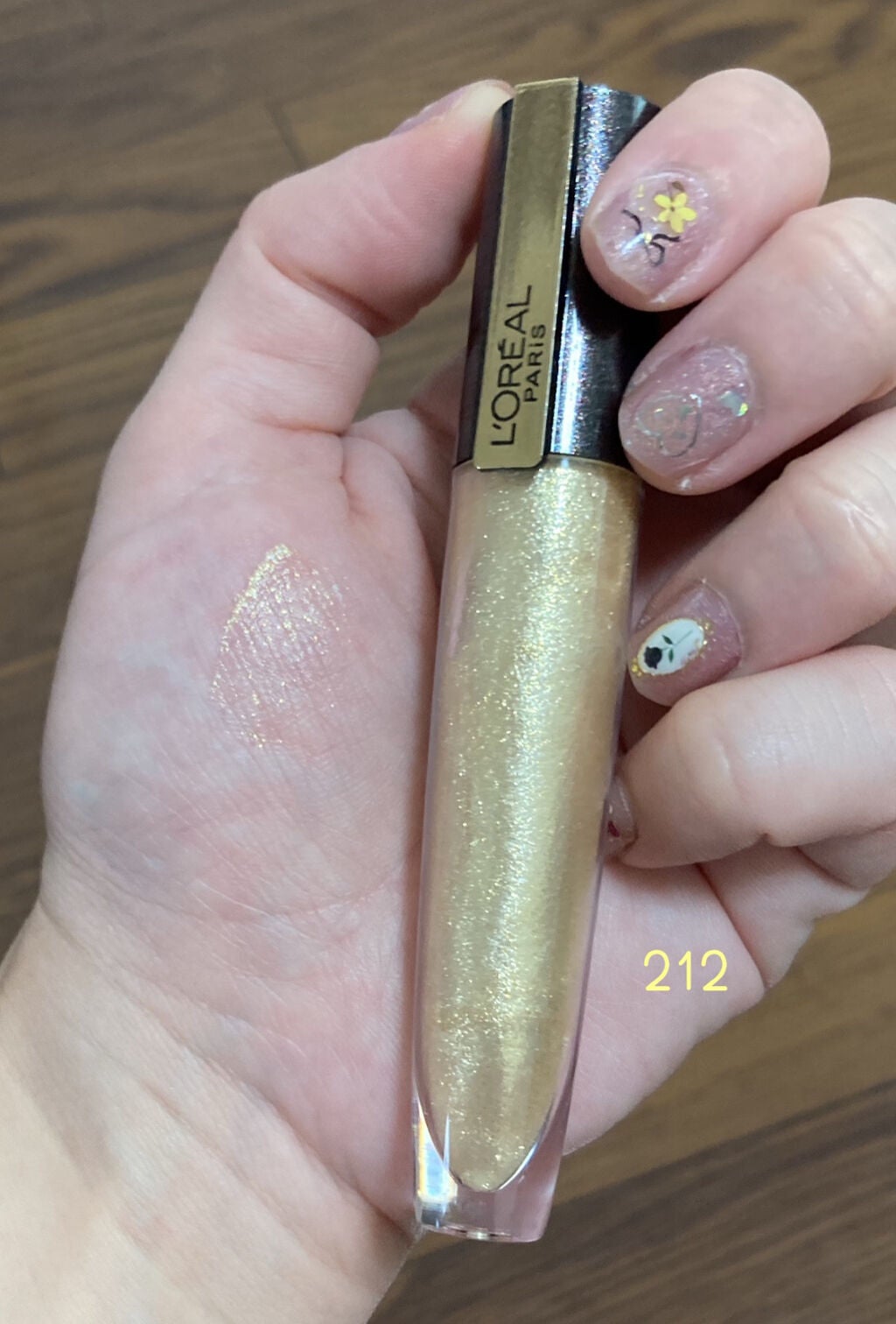 ルージュシグネチャー /ロレアル パリ/リップグロスを使ったクチコミ(2枚目)