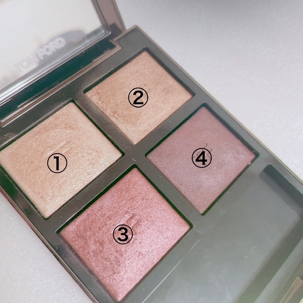アイ カラー クォード/TOM FORD BEAUTY/アイシャドウパレットを使ったクチコミ(2枚目)