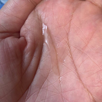 ローラ メルシエ ナリッシング ローズオイルのクチコミ「ローラ メルシエ / LAURA MERCIER ナリッシング ローズオイル
朝の化粧水の後.....」(3枚目)