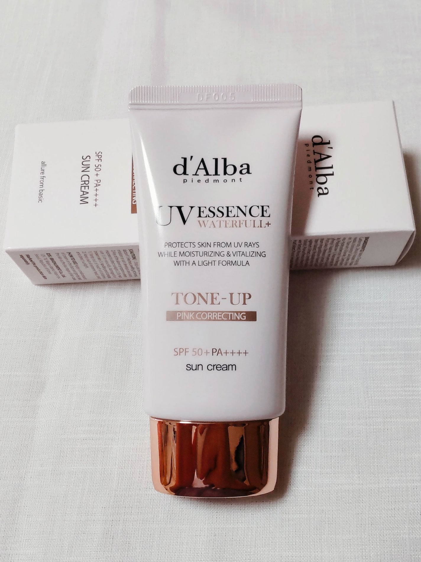 ウォータフルトーンアップサンクリーム/ダルバ/日焼け止めクリームを使ったクチコミ(2枚目)