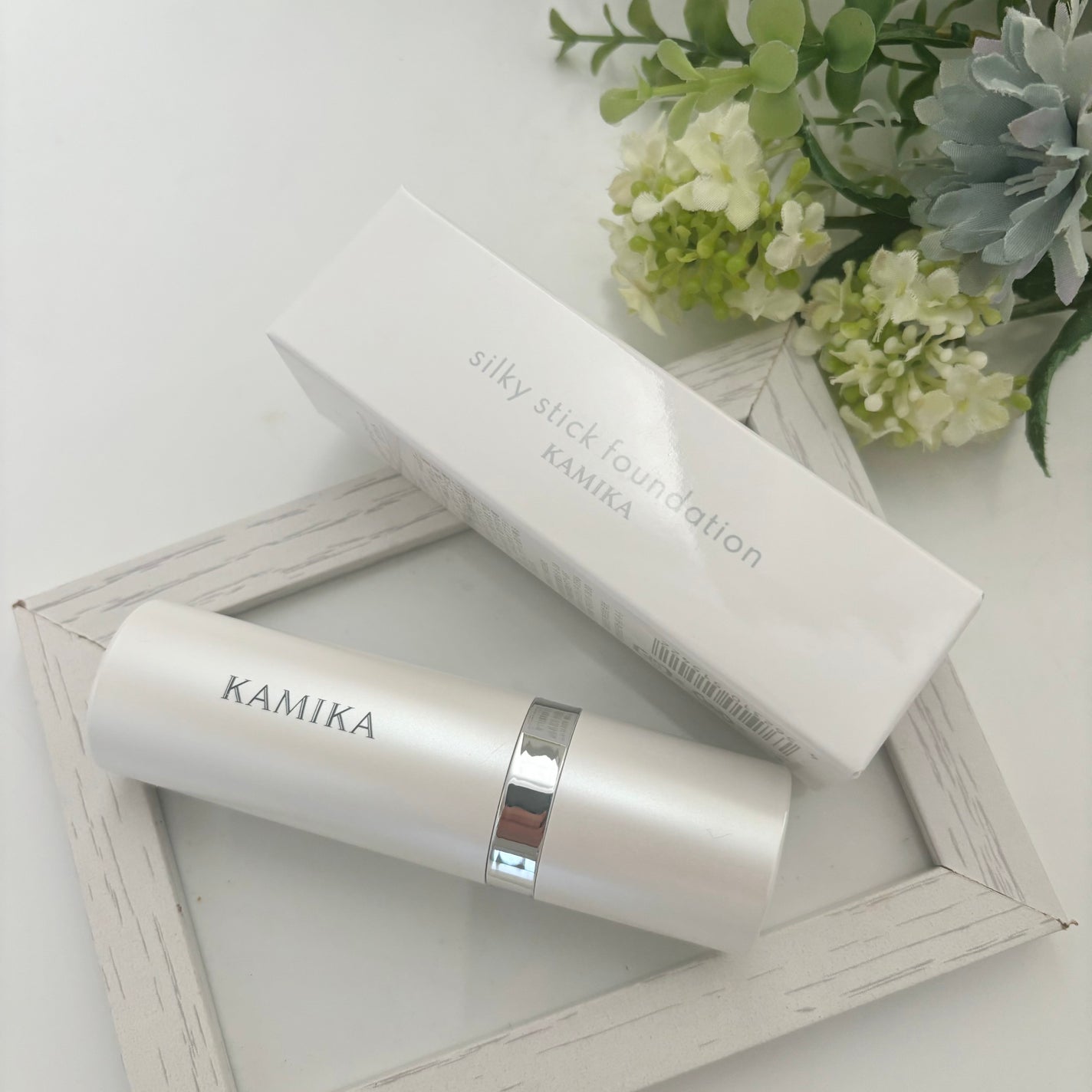 シルキースティックファンデーション/KAMIKA/その他ファンデーションを使ったクチコミ(1枚目)