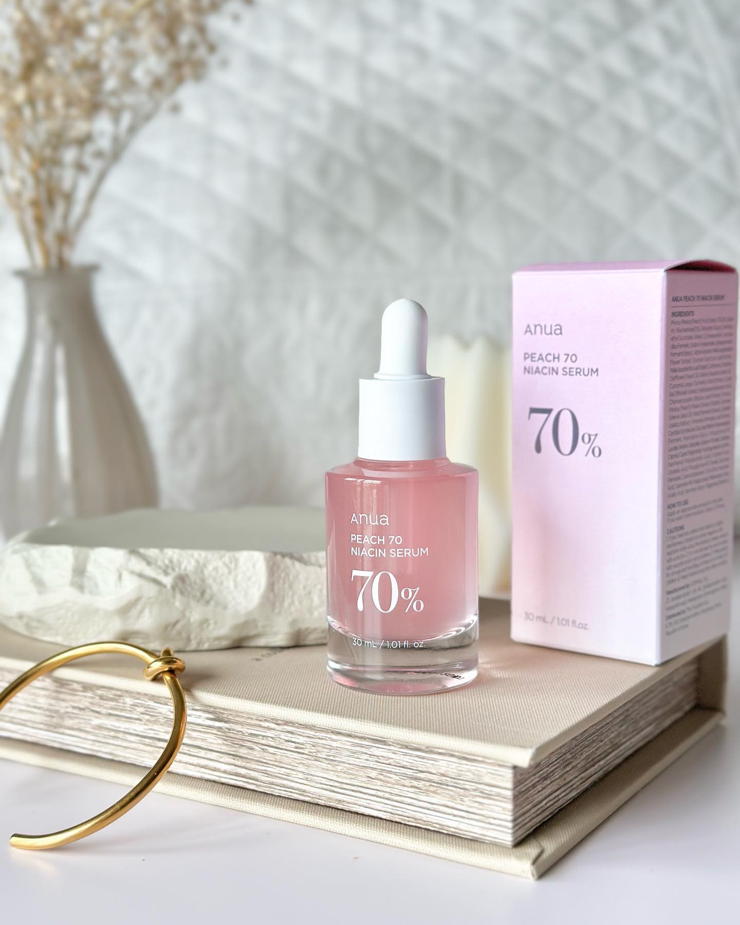 Anua 桃70%ナイアシンセラムのクチコミ「化粧のりもよくなる
私のおすすめ美容液🩷

Anua @anua.jp 
【桃70％ ナイアシ.....」（1枚目）