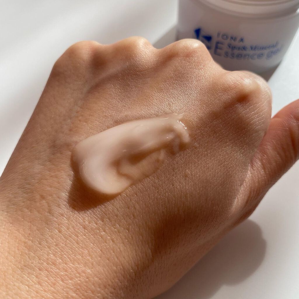 エッセンス ジェル/イオナ スパ&ミネラル/オールインワン化粧品を使ったクチコミ(6枚目)