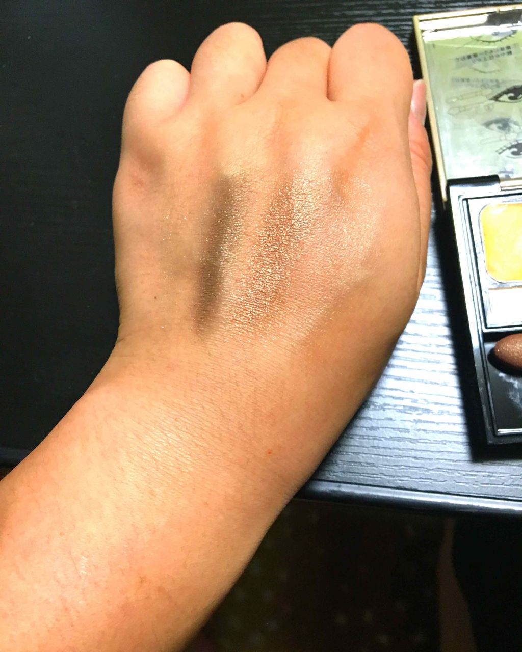 ドラマティックスタイリングアイズD/マキアージュ/アイシャドウパレットを使ったクチコミ(1枚目)