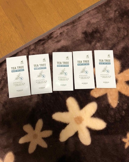 ティーツリーシークレットスポットパッチ/SKINFOOD/にきびパッチを使ったクチコミ(1枚目)