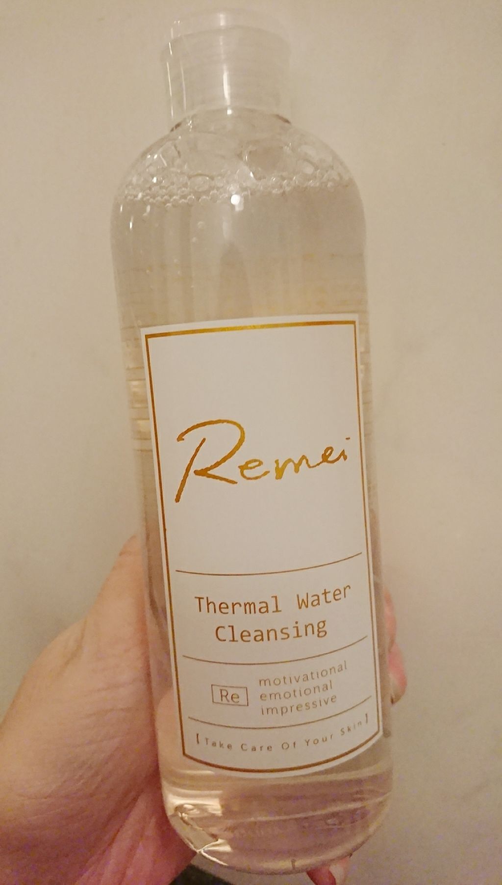 Remei(リメイ) リメイターマルウォータークレンジングのクチコミ「
水なのに、とろみでメイクオフ✨
マツエクOK🙆でW洗顔不要です🎶

私は、コットンやシートで.....」（1枚目）