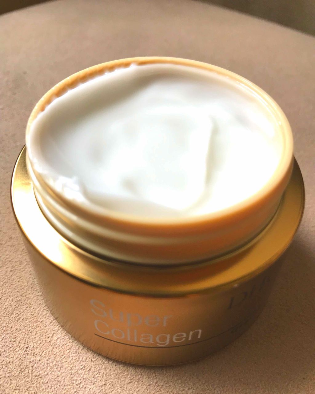 DHC スーパーコラーゲン クリームのクチコミ「今までニベアのクリーム使ってたけど、この年齢で大丈夫かな？と思いこちらがお安くなってたので購入.....」（2枚目）