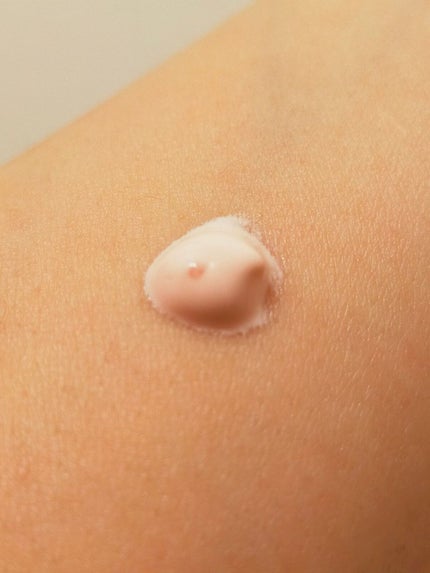 スキンアクア トーンアップUVエッセンス/スキンアクア/日焼け止めクリームを使ったクチコミ(2枚目)