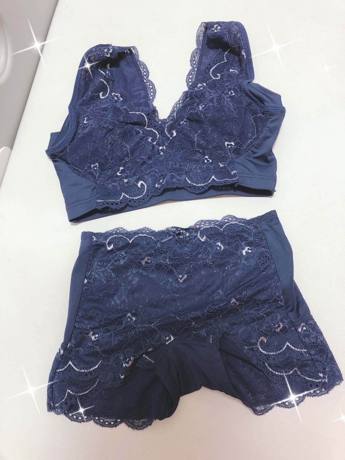 ナチュラルアップナイトブラ｜ルーナの口コミ - ネイビーとブラックの