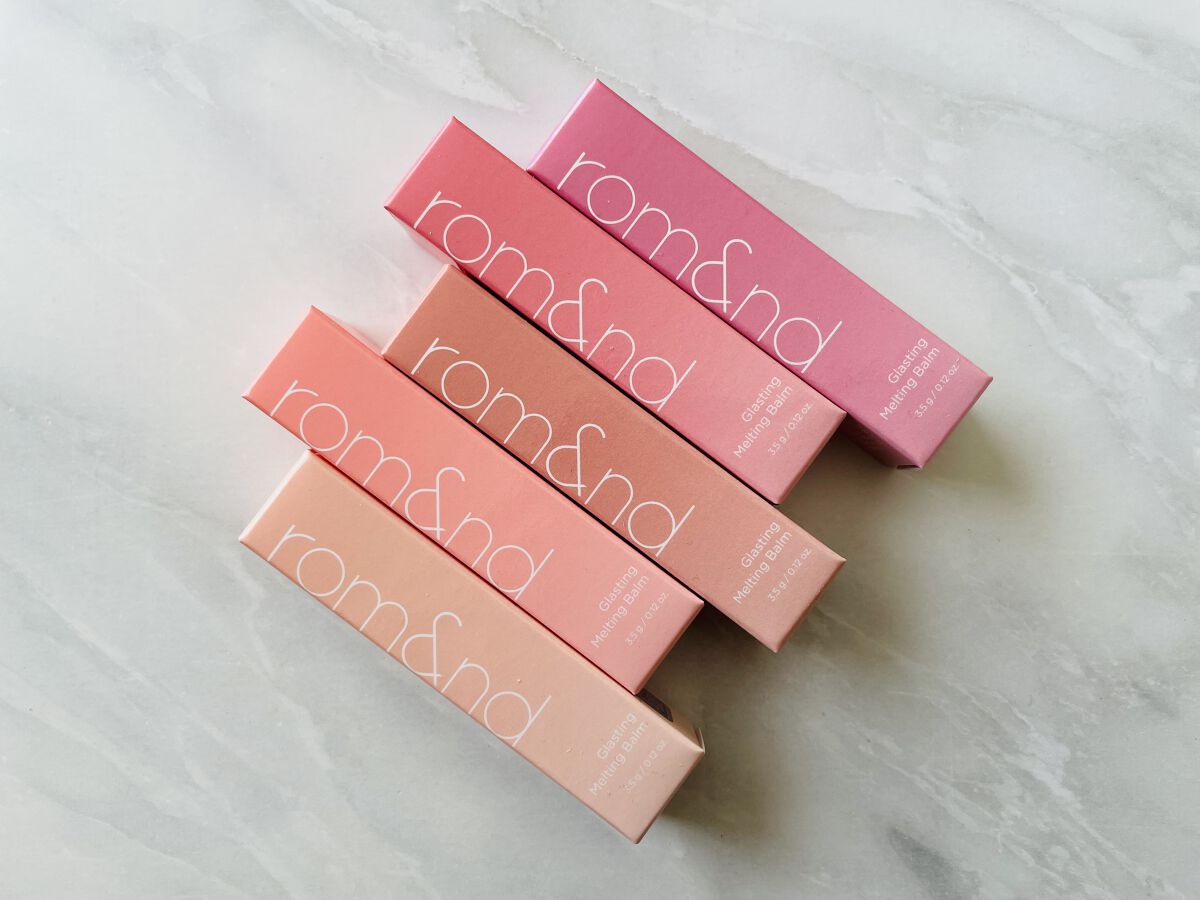 グラスティングメルティングバーム/rom&nd/リップバームを使ったクチコミ（1枚目）