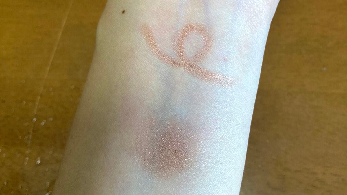 グリームオンフィットシャドウ/excel/スティックアイシャドウを使ったクチコミ(4枚目)