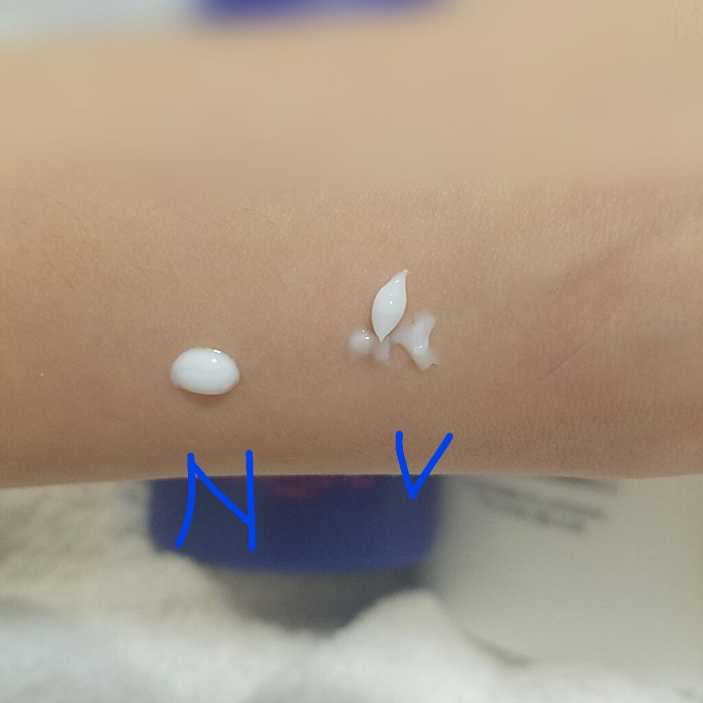 ヴァセリン アドバンスドリペア ボディローション 無香料/ヴァセリン/ボディローションを使ったクチコミ（2枚目）