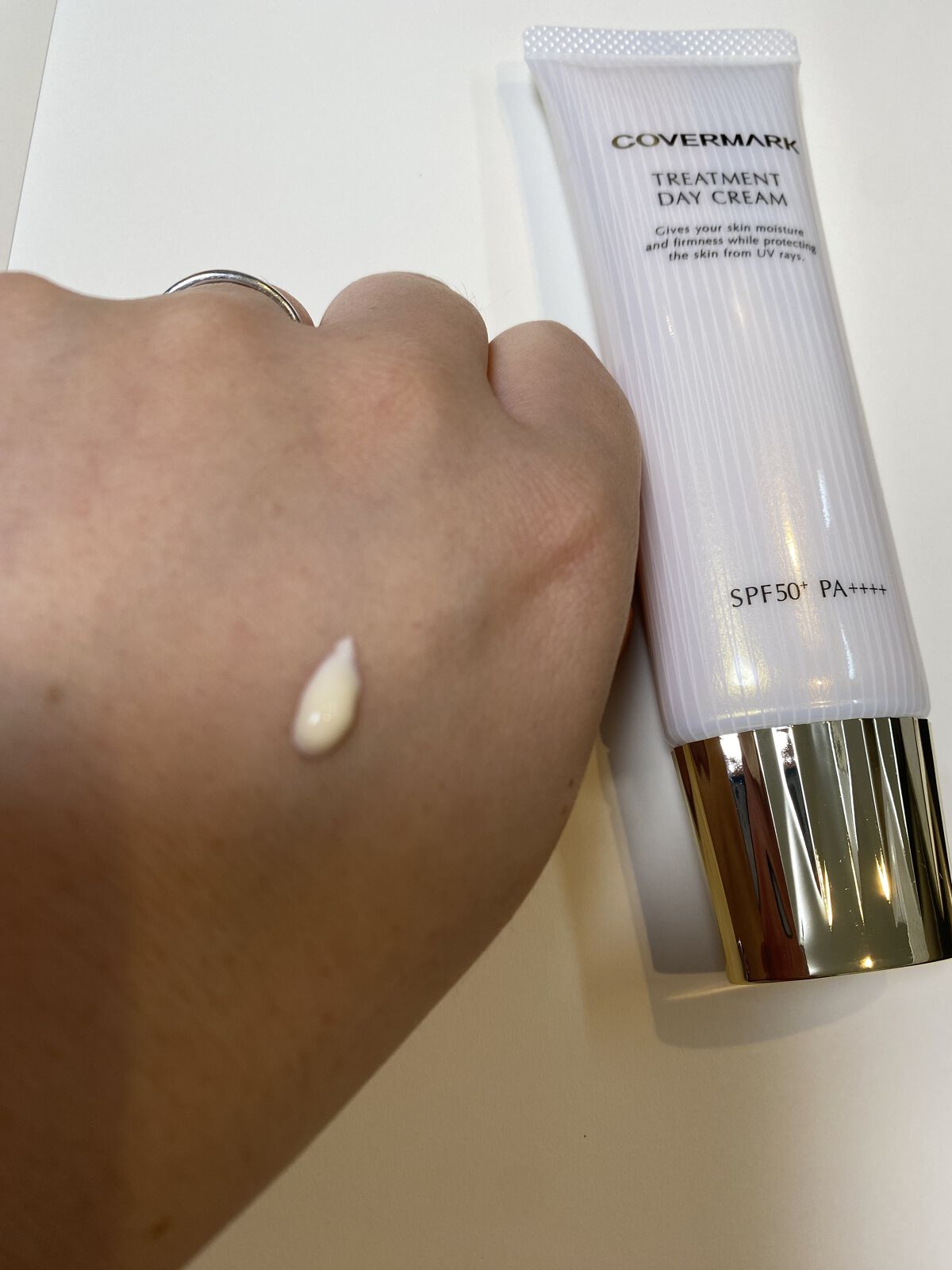トリートメント デイ クリーム/COVERMARK/日焼け止めクリームを使ったクチコミ（2枚目）
