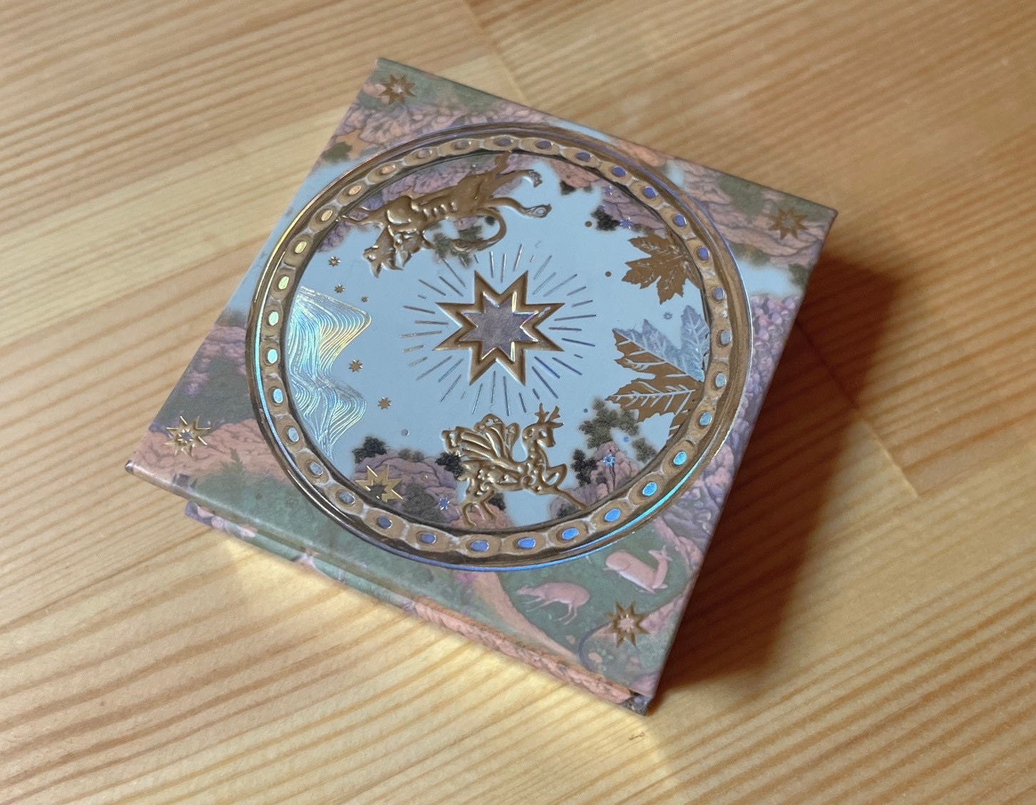 山海シリーズ グロウハイライト＆チーク/GirlCult/パウダーハイライトを使ったクチコミ（1枚目）