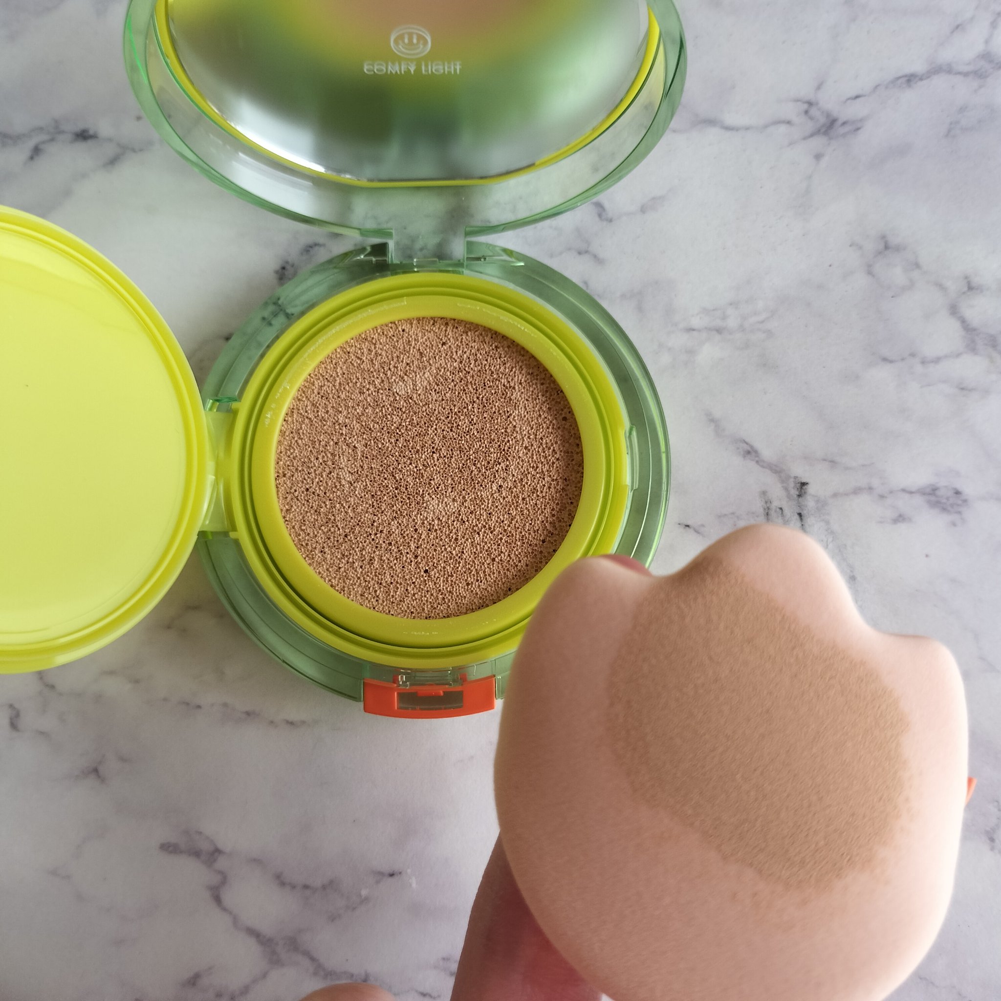 コンフィーライトクッション/LUNA/クッションファンデーションを使ったクチコミ（3枚目）