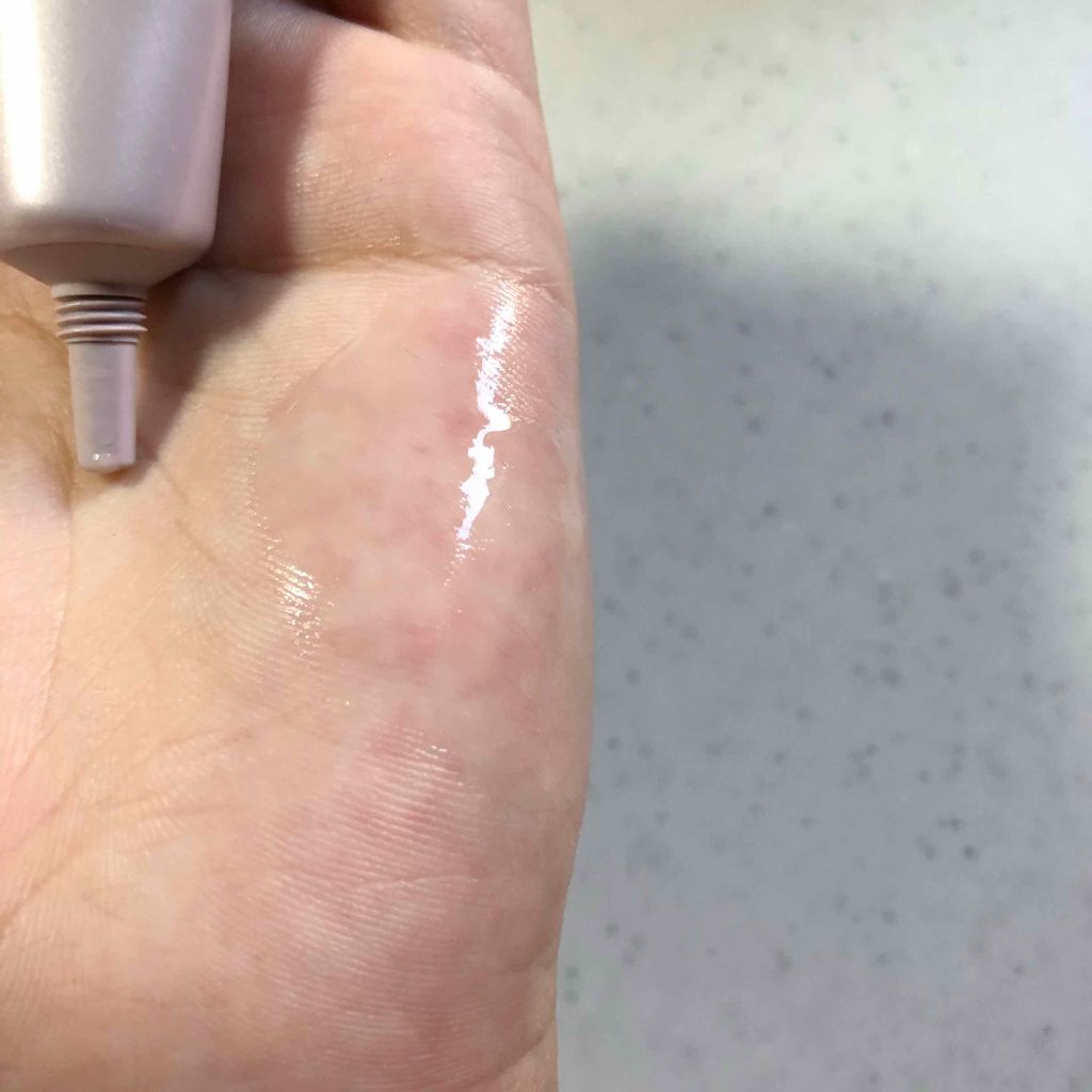 KANEBO カネボウ リフトセラムのクチコミ「SNS用に写真を撮っていて
ふとふいに落ちてしまったシャッター

無防備な自分の緩みきった顔に.....」（2枚目）